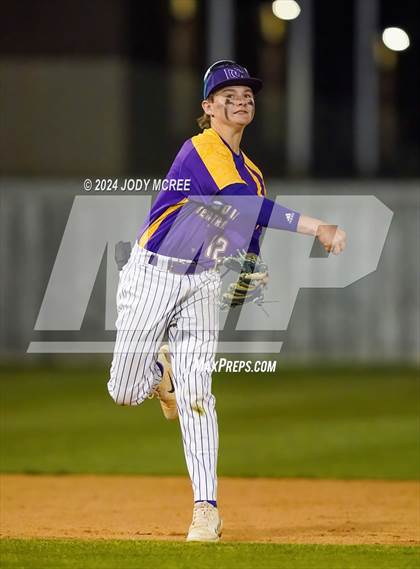 Thumbnail 2 in Desoto Central vs Hernando photogallery.