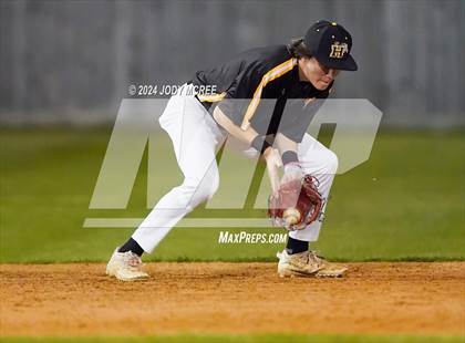 Thumbnail 3 in Desoto Central vs Hernando photogallery.