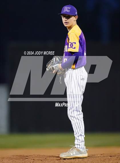 Thumbnail 2 in Desoto Central vs Hernando photogallery.