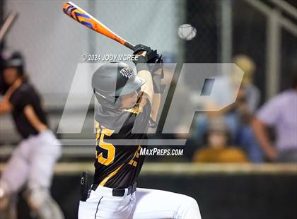 Thumbnail 1 in Desoto Central vs Hernando photogallery.