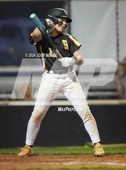 Thumbnail 2 in Desoto Central vs Hernando photogallery.