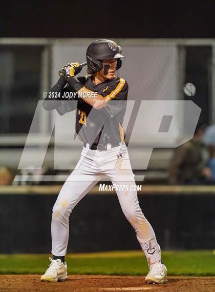 Thumbnail 1 in Desoto Central vs Hernando photogallery.