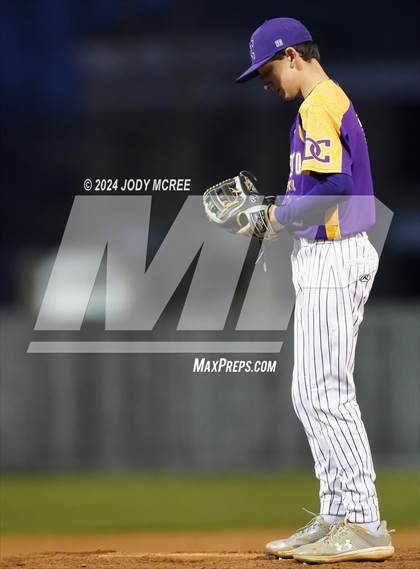 Thumbnail 2 in Desoto Central vs Hernando photogallery.