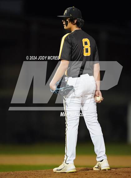 Thumbnail 2 in Desoto Central vs Hernando photogallery.