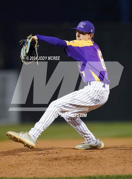 Thumbnail 1 in Desoto Central vs Hernando photogallery.