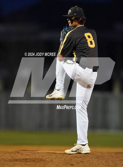 Thumbnail 2 in Desoto Central vs Hernando photogallery.