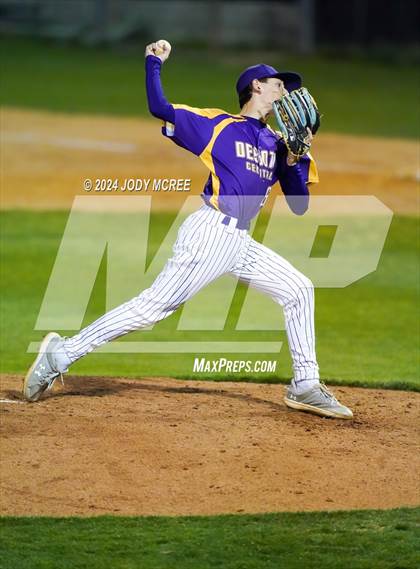 Thumbnail 1 in Desoto Central vs Hernando photogallery.
