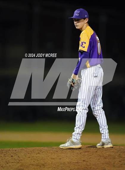 Thumbnail 2 in Desoto Central vs Hernando photogallery.