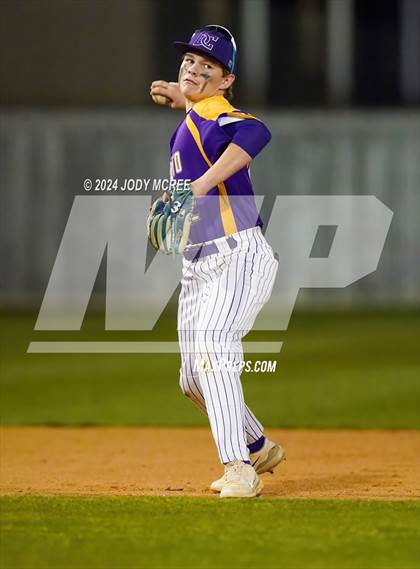 Thumbnail 3 in Desoto Central vs Hernando photogallery.