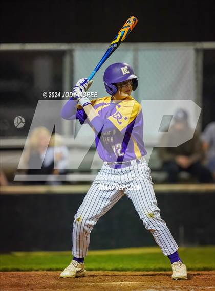 Thumbnail 3 in Desoto Central vs Hernando photogallery.