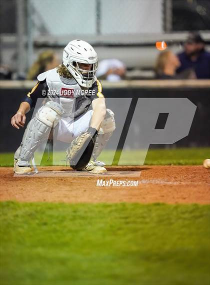 Thumbnail 1 in Desoto Central vs Hernando photogallery.