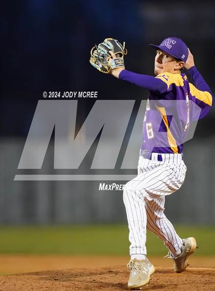 Thumbnail 3 in Desoto Central vs Hernando photogallery.
