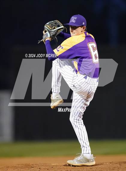 Thumbnail 3 in Desoto Central vs Hernando photogallery.