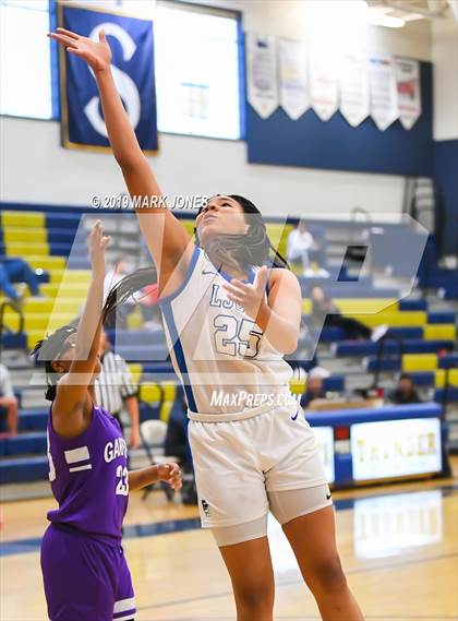 Thumbnail 1 in La Jolla Country Day vs. Garfield (Nike Tournament of Champions)  photogallery.