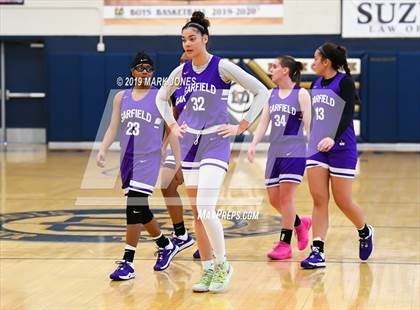 Thumbnail 3 in La Jolla Country Day vs. Garfield (Nike Tournament of Champions)  photogallery.