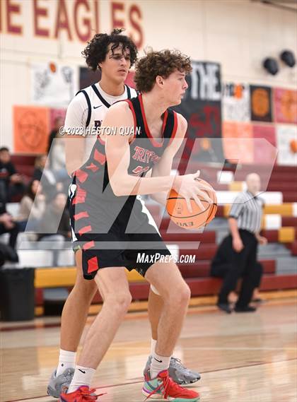 Thumbnail 3 in San Clemente vs. San Bernardino (Coast Classic) photogallery.