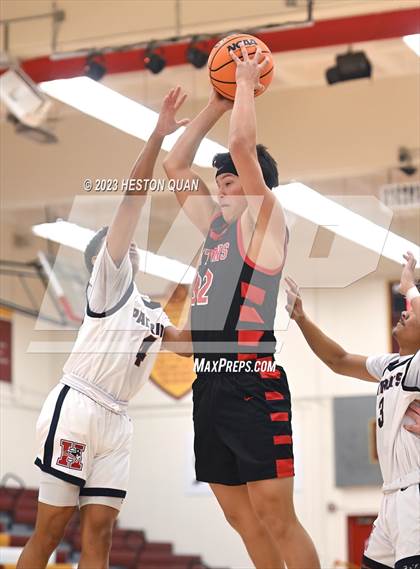 Thumbnail 3 in San Clemente vs. San Bernardino (Coast Classic) photogallery.