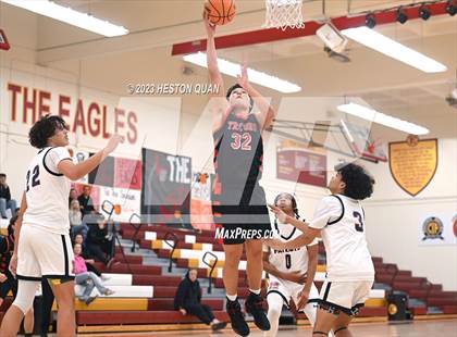 Thumbnail 2 in San Clemente vs. San Bernardino (Coast Classic) photogallery.