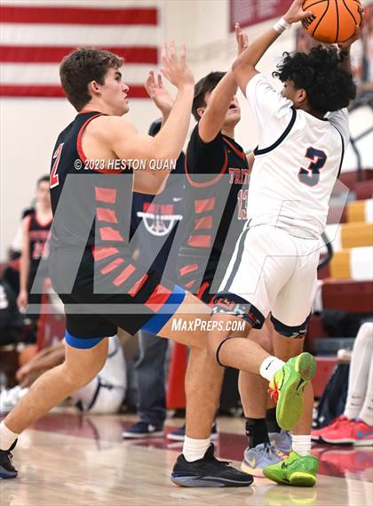 Thumbnail 1 in San Clemente vs. San Bernardino (Coast Classic) photogallery.