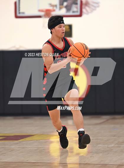 Thumbnail 2 in San Clemente vs. San Bernardino (Coast Classic) photogallery.