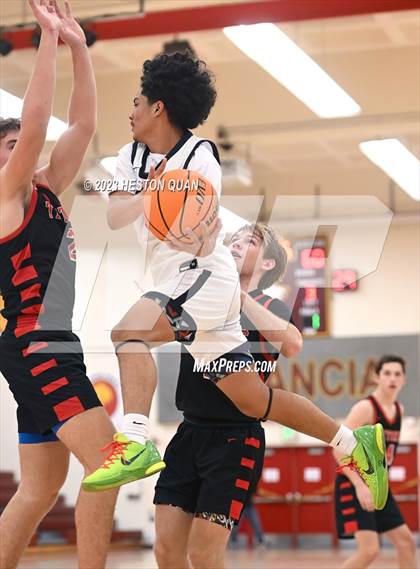 Thumbnail 2 in San Clemente vs. San Bernardino (Coast Classic) photogallery.