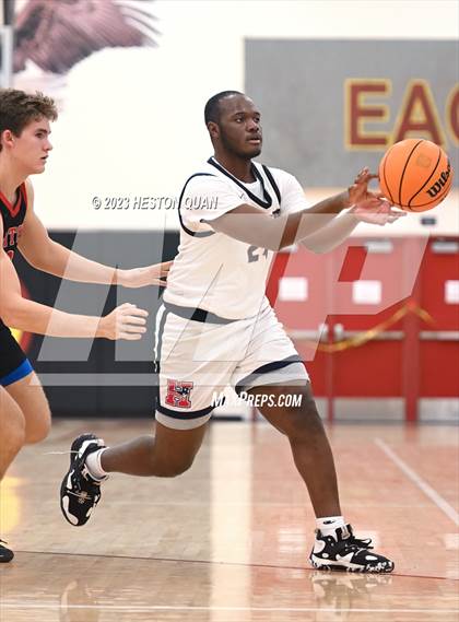 Thumbnail 1 in San Clemente vs. San Bernardino (Coast Classic) photogallery.