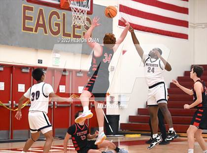 Thumbnail 2 in San Clemente vs. San Bernardino (Coast Classic) photogallery.