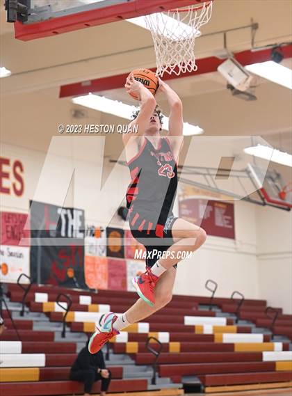 Thumbnail 3 in San Clemente vs. San Bernardino (Coast Classic) photogallery.