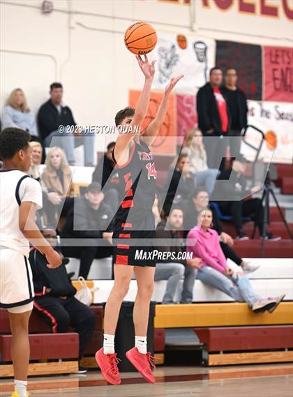 Thumbnail 3 in San Clemente vs. San Bernardino (Coast Classic) photogallery.