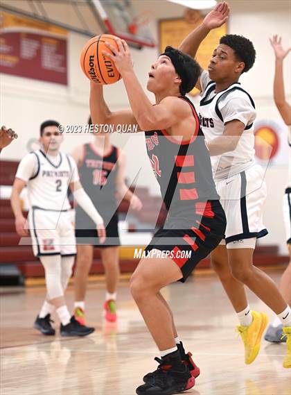 Thumbnail 2 in San Clemente vs. San Bernardino (Coast Classic) photogallery.
