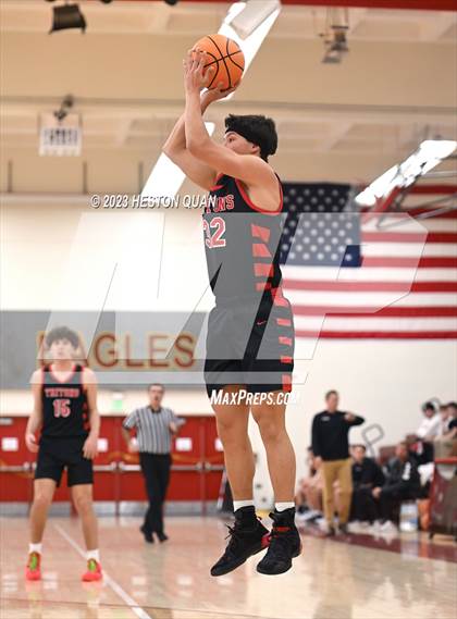 Thumbnail 3 in San Clemente vs. San Bernardino (Coast Classic) photogallery.