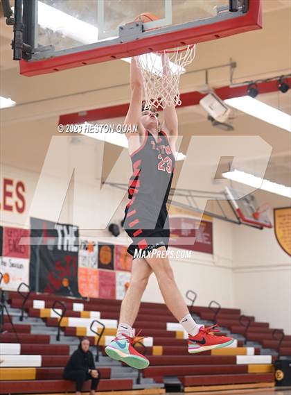 Thumbnail 3 in San Clemente vs. San Bernardino (Coast Classic) photogallery.