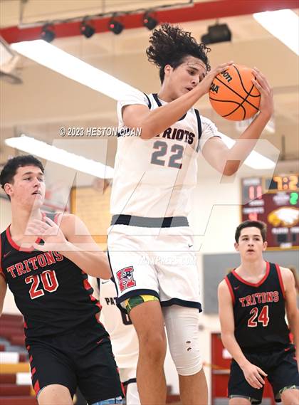 Thumbnail 3 in San Clemente vs. San Bernardino (Coast Classic) photogallery.