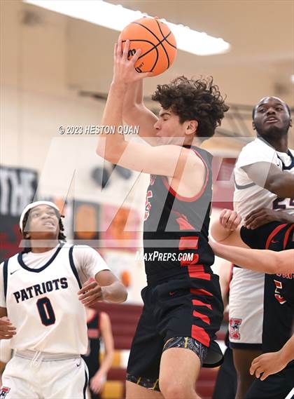 Thumbnail 3 in San Clemente vs. San Bernardino (Coast Classic) photogallery.