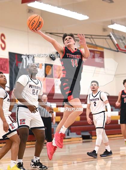 Thumbnail 3 in San Clemente vs. San Bernardino (Coast Classic) photogallery.