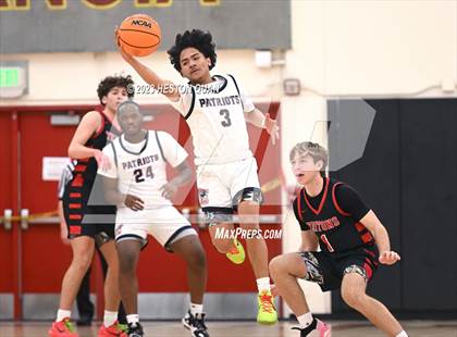 Thumbnail 2 in San Clemente vs. San Bernardino (Coast Classic) photogallery.