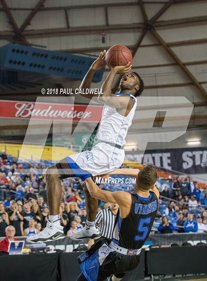 Thumbnail 3 in Curtis vs. Federal Way (WIAA 4A Quarterfinal) photogallery.