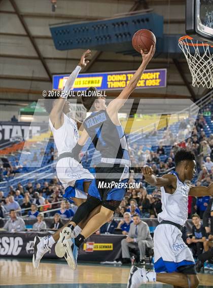 Thumbnail 1 in Curtis vs. Federal Way (WIAA 4A Quarterfinal) photogallery.