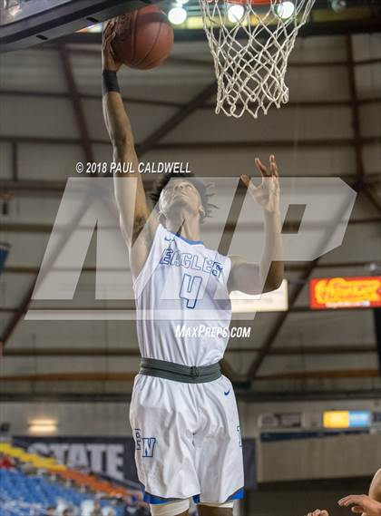 Thumbnail 2 in Curtis vs. Federal Way (WIAA 4A Quarterfinal) photogallery.