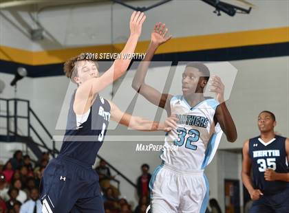 Thumbnail 3 in Washington County vs. Bertie (Roanoke-Chowan News Herald Holiday Tournament) photogallery.
