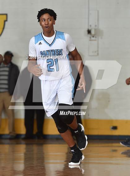 Thumbnail 2 in Washington County vs. Bertie (Roanoke-Chowan News Herald Holiday Tournament) photogallery.