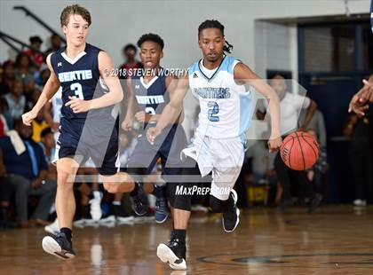 Thumbnail 2 in Washington County vs. Bertie (Roanoke-Chowan News Herald Holiday Tournament) photogallery.