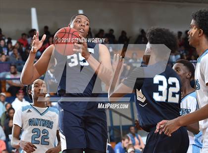 Thumbnail 3 in Washington County vs. Bertie (Roanoke-Chowan News Herald Holiday Tournament) photogallery.