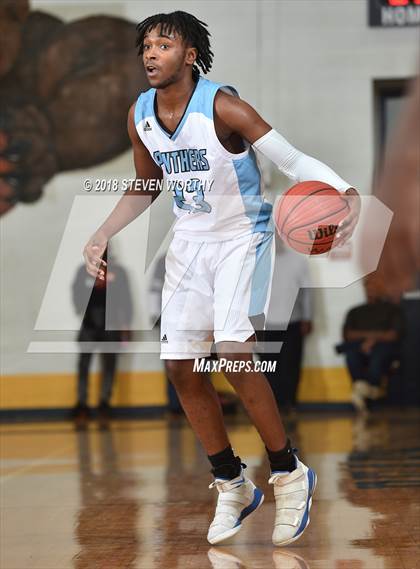 Thumbnail 3 in Washington County vs. Bertie (Roanoke-Chowan News Herald Holiday Tournament) photogallery.
