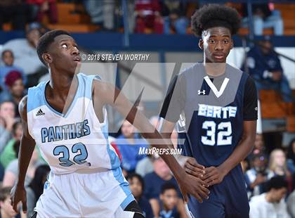 Thumbnail 2 in Washington County vs. Bertie (Roanoke-Chowan News Herald Holiday Tournament) photogallery.