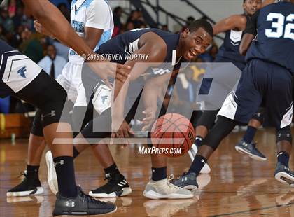 Thumbnail 2 in Washington County vs. Bertie (Roanoke-Chowan News Herald Holiday Tournament) photogallery.