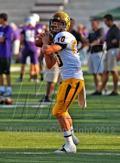 Thumbnail 3 in Centerville @ Elder (Crosstown Showdown) photogallery.