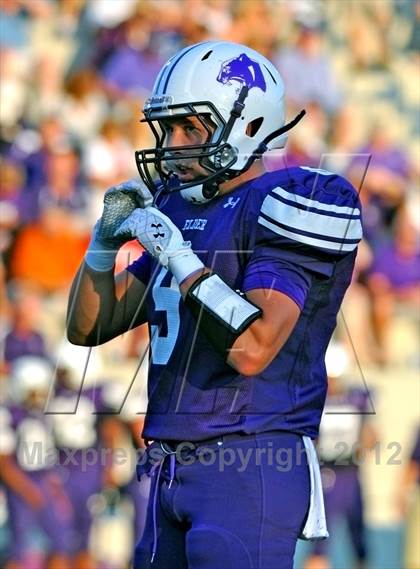 Thumbnail 1 in Centerville @ Elder (Crosstown Showdown) photogallery.