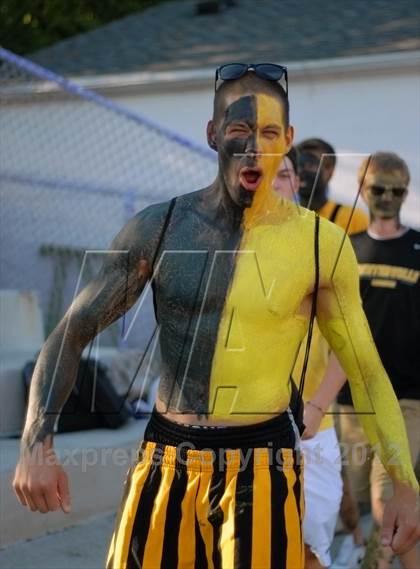 Thumbnail 1 in Centerville @ Elder (Crosstown Showdown) photogallery.