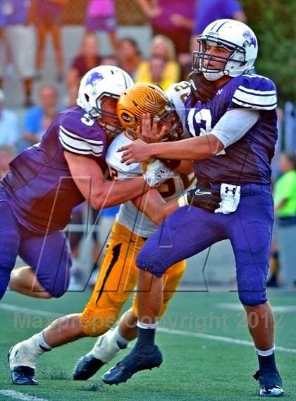 Thumbnail 2 in Centerville @ Elder (Crosstown Showdown) photogallery.